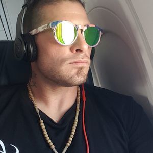 Meet your Posher, Will